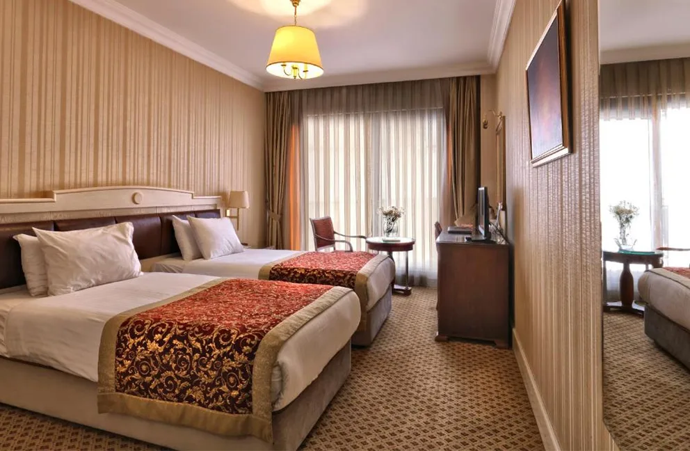 Taksim Metropark Hotel