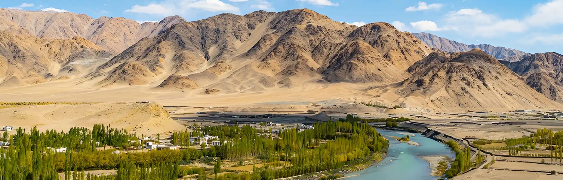 Top 10 Romantic Places in Ladakh for Couples