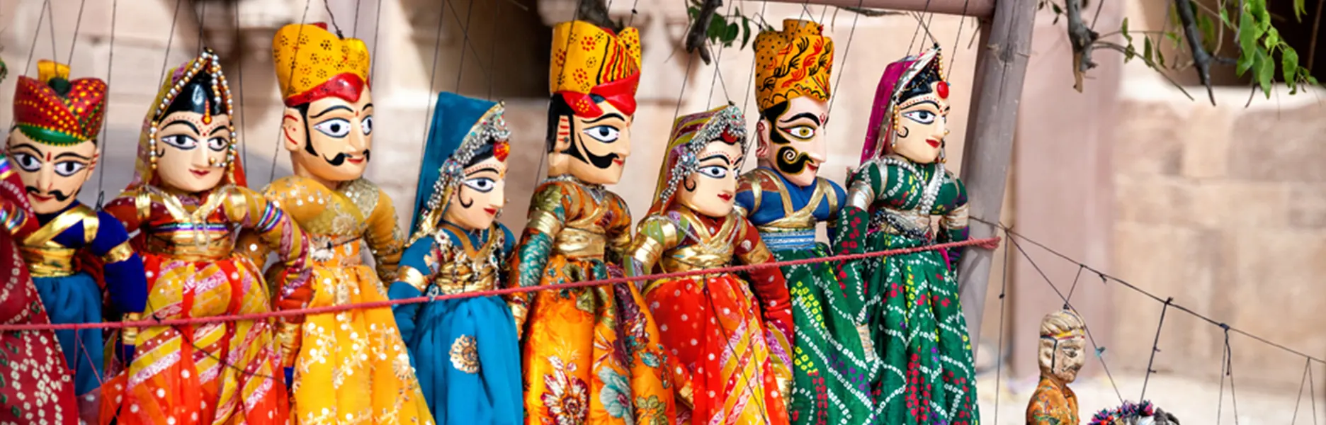 What Is Jaipur Famous for Shopping? 8 Best Things to Buy in Jaipur
