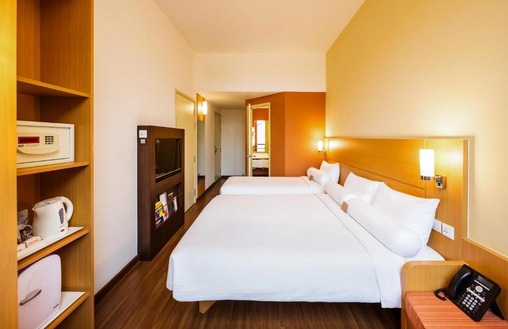 Ibis Singapore Novena