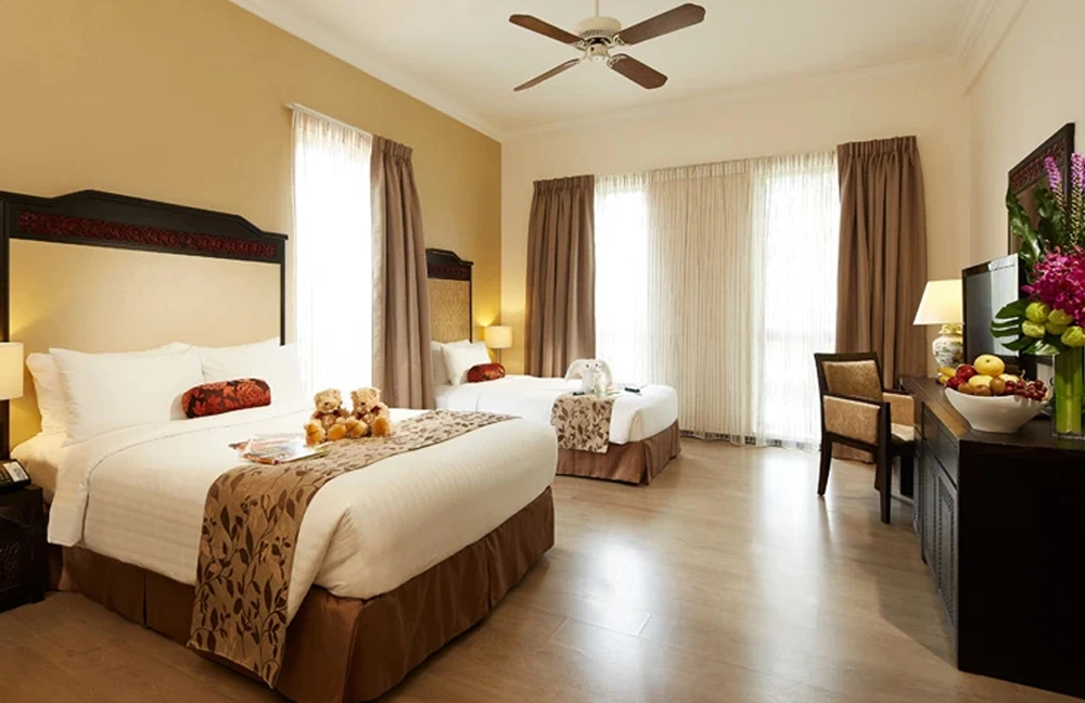 Village Hotel Albert Court