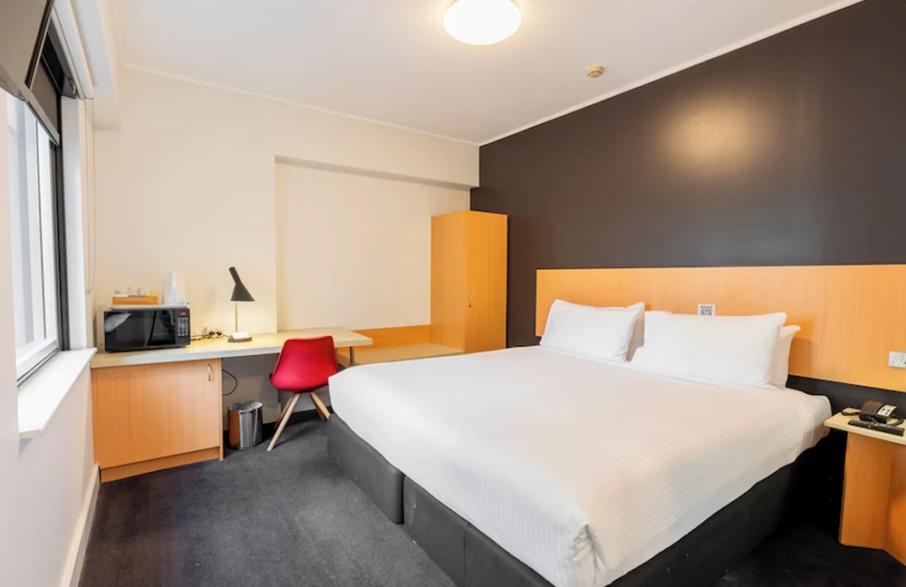 Ibis Sydney World Square