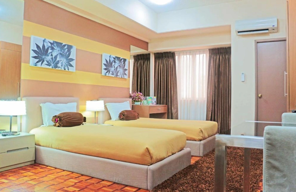 Prince Plaza II Condotel