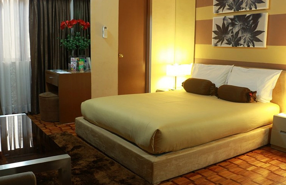 Prince Plaza II Condotel