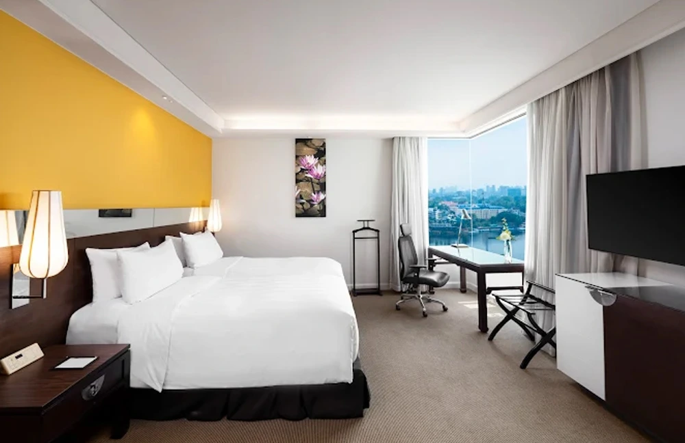 Pan Pacific Hotel