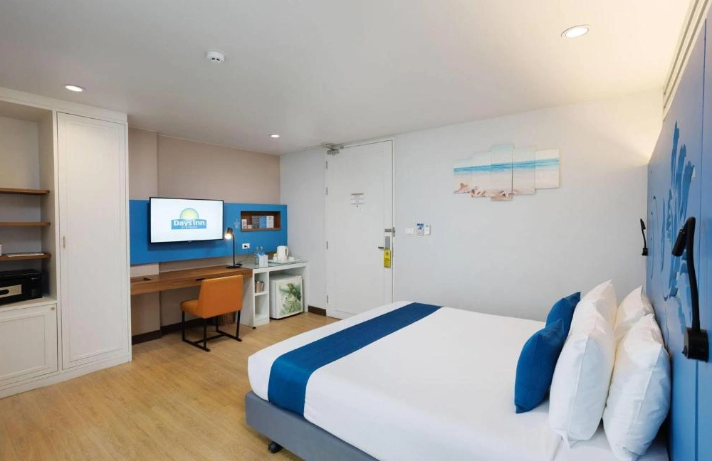 Days Inn Patong Beach