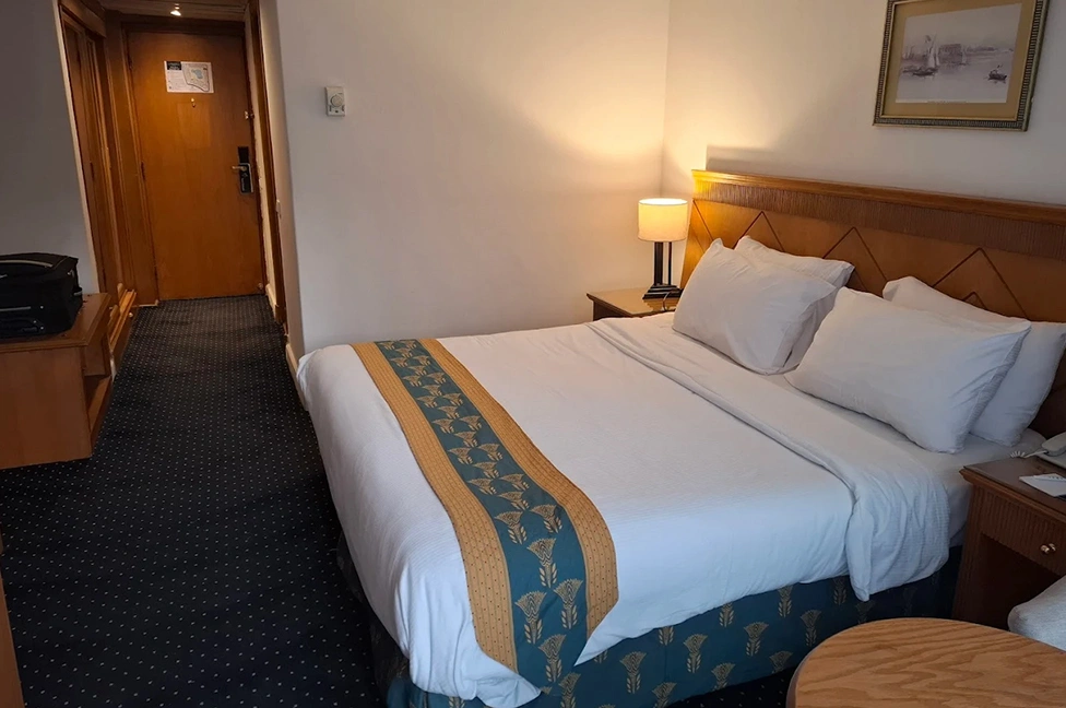 Azal Pyramids Hotel