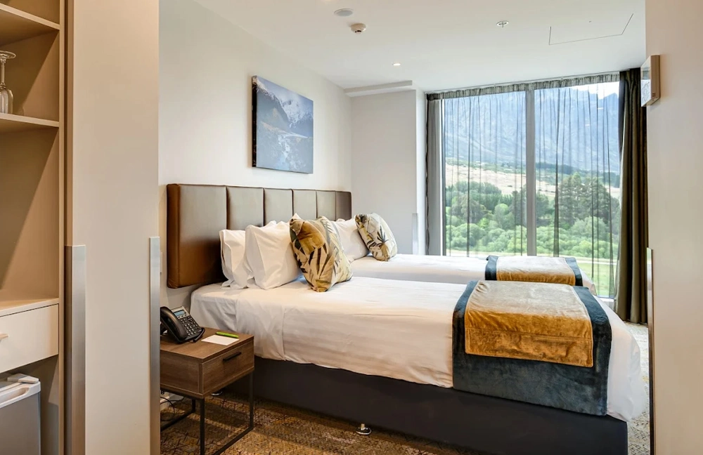 Queenstown Quest Thrills & Tranquility