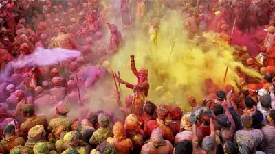 Vrindavan Phoolon Ki Holi Experience