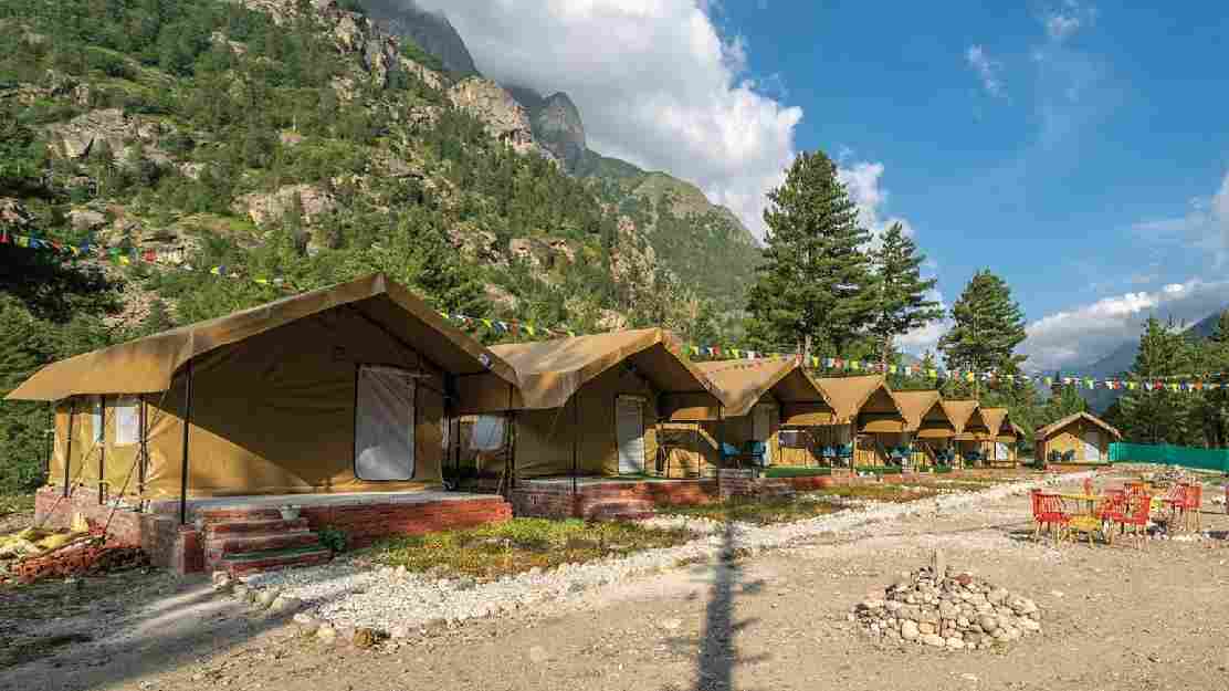 Serene Himalayan Haven - Rakcham & Sangla Luxury Retreat