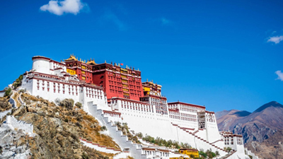 Escape the Ordinary, Embrace the Extraordinary LEH